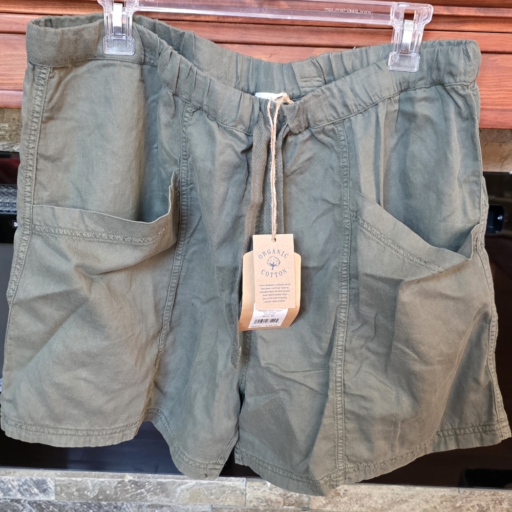 FAHERTY TOPANGA Drape Shorts. Size Xl. NWT.
